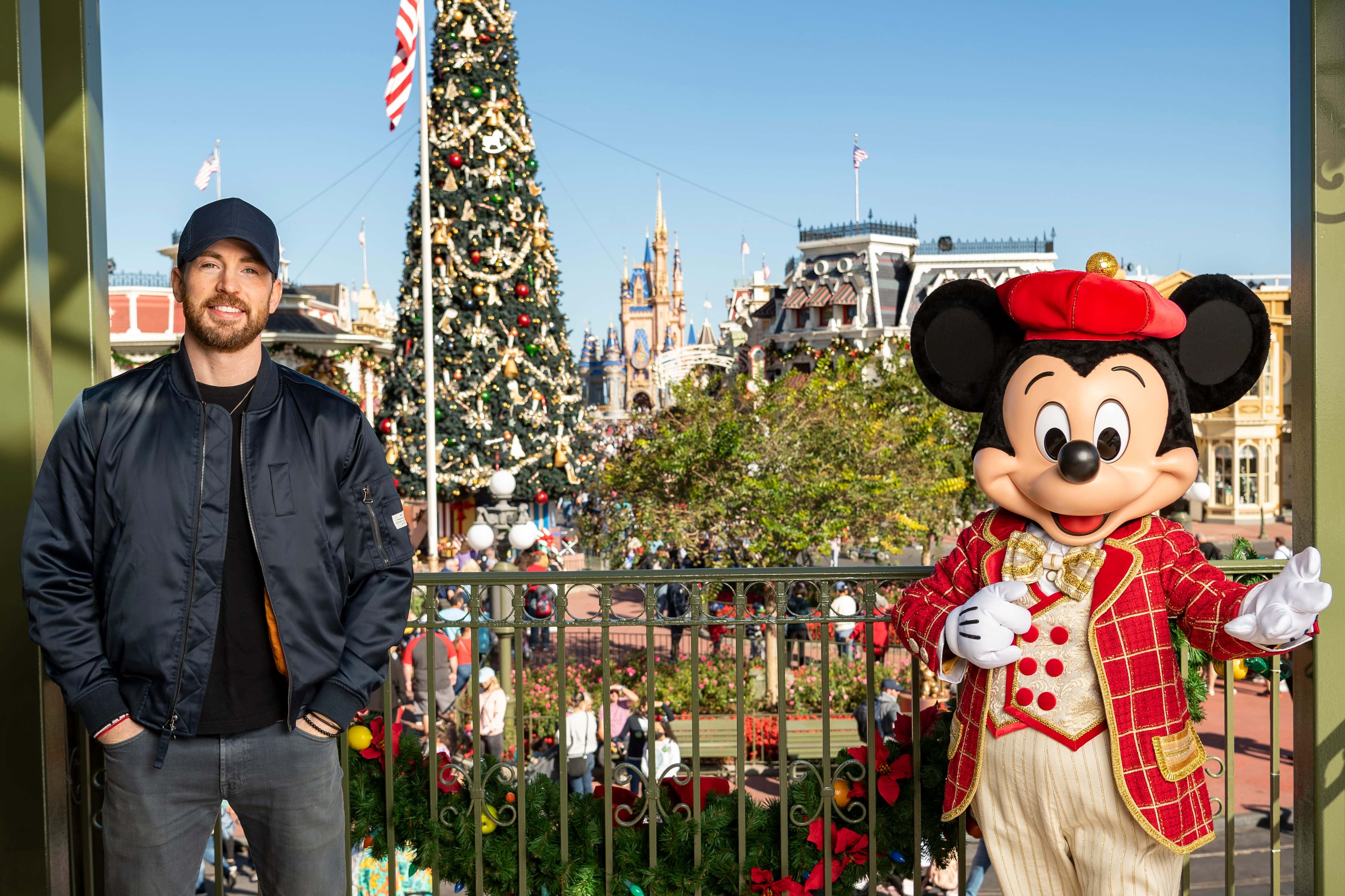 Chris Evans celebrates the holidays at Magic Kingdom Park at Walt Disney World Resort on November 24, 2021 in Lake Buena Vista, Florida. While making merry with family and friends, Evans stopped by to say hi to Mickey Mouse in his festive attire. (Photo by Matt Stroshane/Walt Disney World via Getty Images)