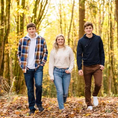 (L-R) Ethan, Maizie and Hunter Chapin (Hunter Chapin/Facebook)