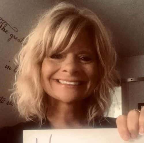 Robyn Bodine and Tracie Shoe then had a 6pm flight later in the day that they never boarded (Facebook/Truth or Consequences Police Department)