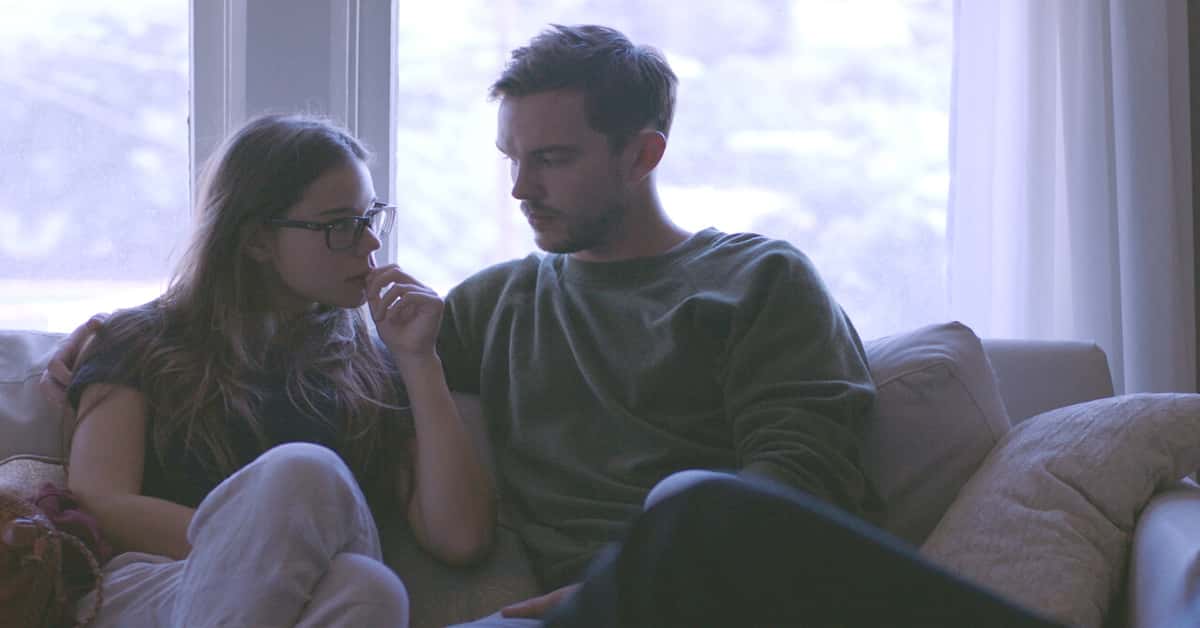 Nicholas Hoult as Martin Hallock, and Laia Costa as Gabi Silva. in Newness (IMDb)