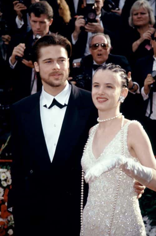 LOS ANGELES, CA - MARCH 30:  Actress Juliette Lewis and actor Brad Pitt arrive before the 64th Annual Academy Awards at the Dorothy Chandler Pavilion on March 30, 1992 in Los Angeles, California.  (Photo by Ron Davis/Getty Images)