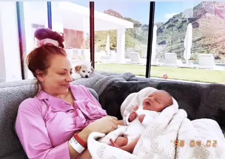 (@kaleycuoco/Instagram)