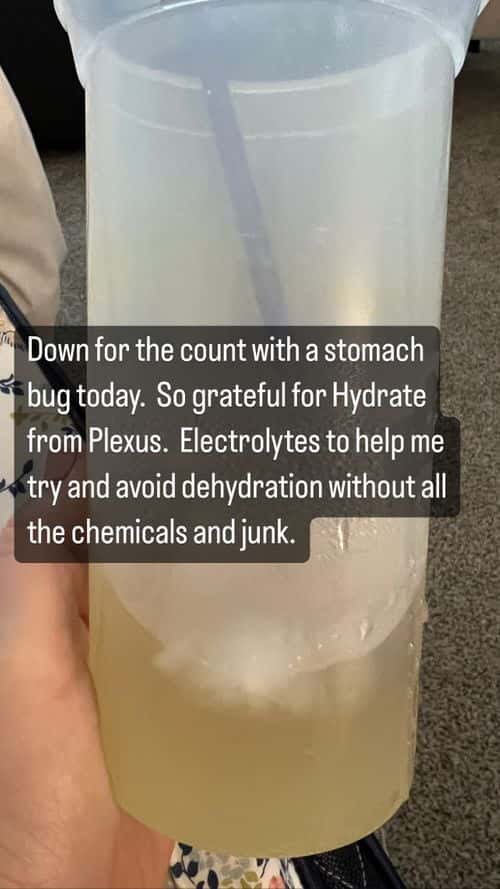 Janelle Brown feels better with a hydrating drink after she got stomach bug (Instagram/janellebrown117)