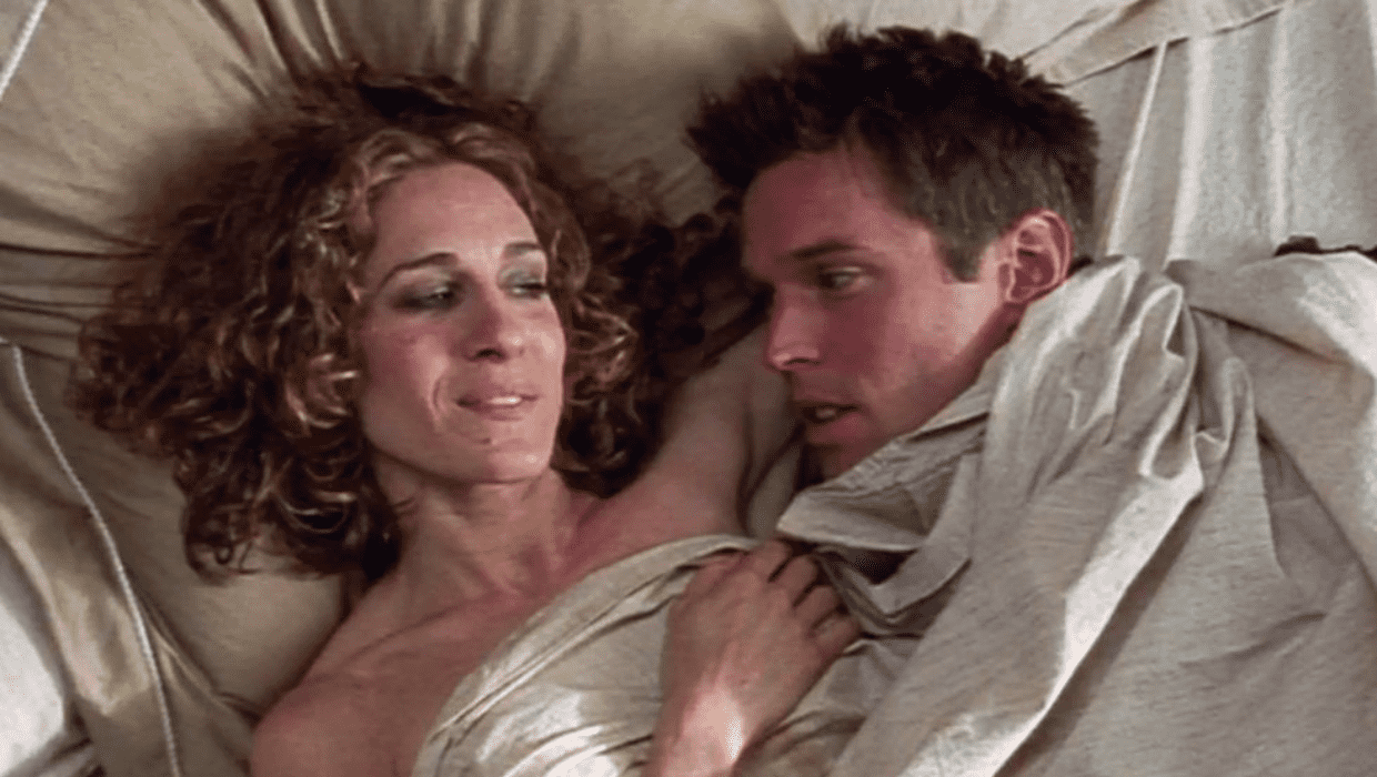 Sarah Jessica Parker as Carrie Bradshaw and Bill Sage as Kurt Harrington in 'Sex and the City' (HBO)