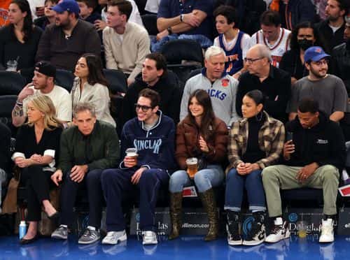 Christine Taylor, Ben Stiller, Pete Davidson, Emily Ratajkowski, Jordin Sparks and Dana Isaiah watch the action during the game between the Memphis Grizzlies and the New York Knicks at Madison Square Garden on November 27, 2022 in New York City.