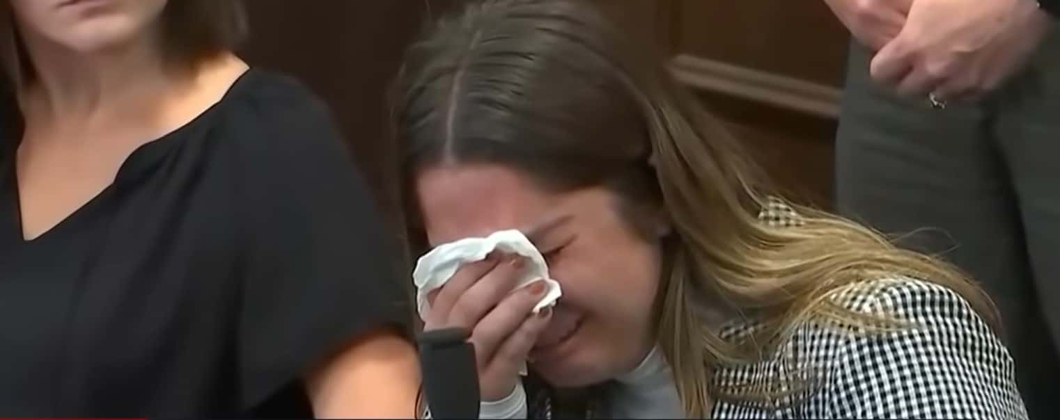 Sydney Powell/ Court TV