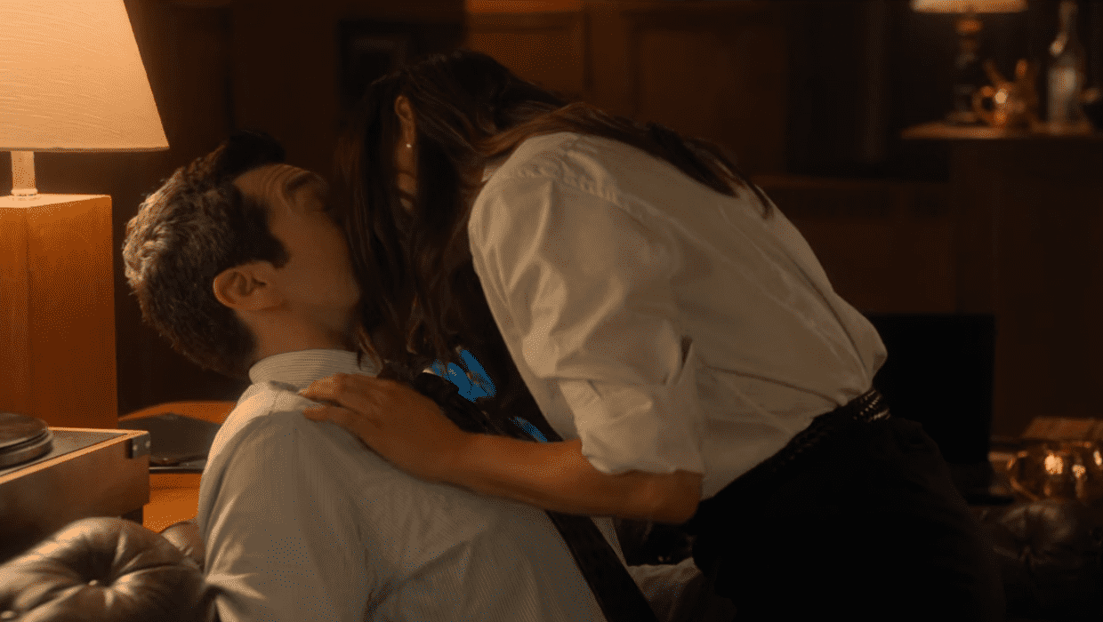 Emma seduces target on mission in 'FUBAR' Episode 3 (Netflix)