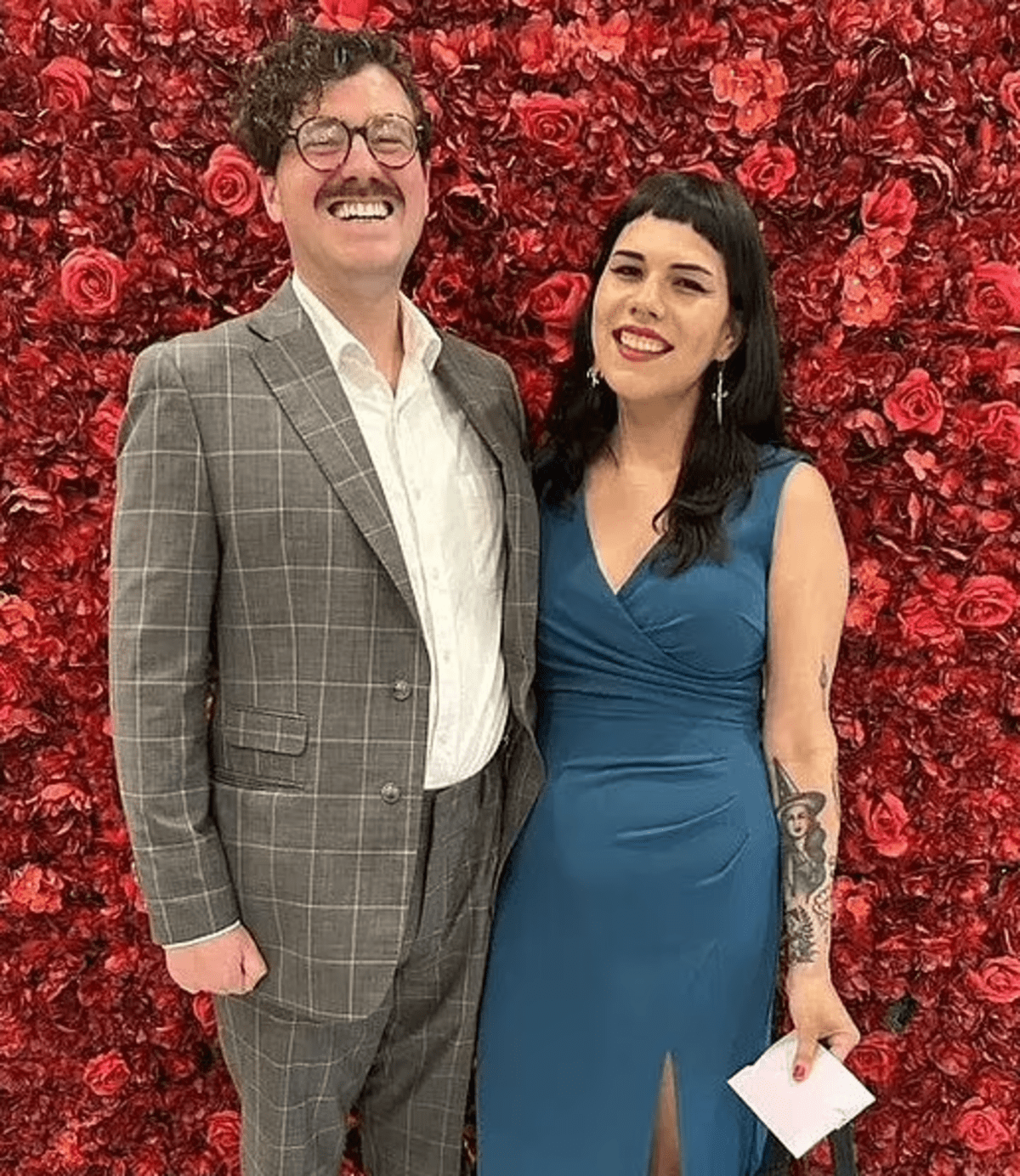 Ryan Carson and his girlfriend were returning from a wedding when they came across Brian Dowling (@ClaudiaPosting/X)