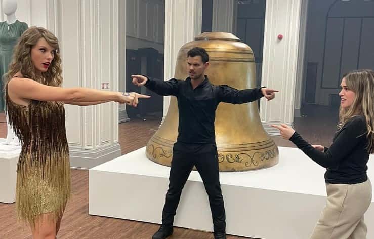 Taylor Lautner with his wife Tay and Taylor Swift (Instagram/@Taylorlautner)