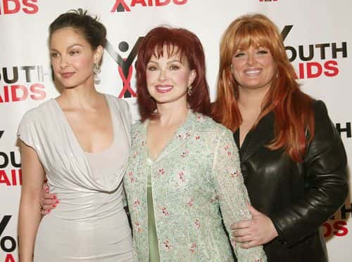 Actress Ashley Judd (L-R), singers Naomi and Wynonna Judd arrive at the