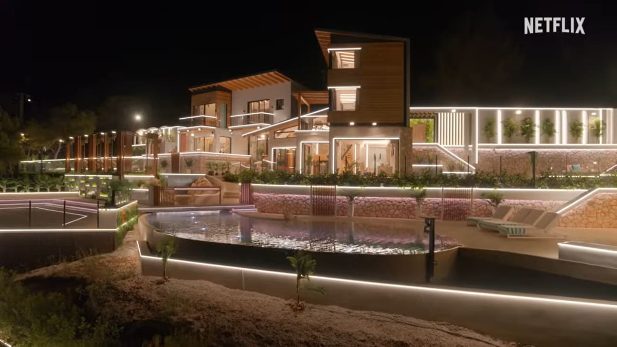 Villa featured in Netflix's 'Surviving Paradise' (Netflix)