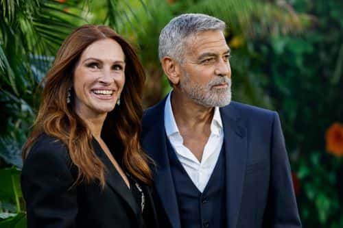 Julia Roberts and George Clooney attend the World Premiere of 