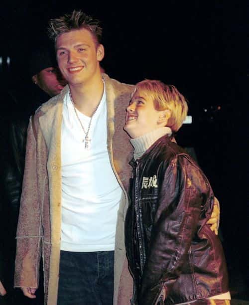 Singer Nick Carter arrives with brother Aaron Carter at the Backstreet Boys''