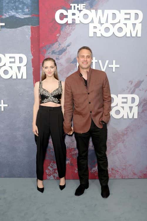 (L-R) Amanda Seyfried and Thomas Sadoski attend Apple TV+'s 