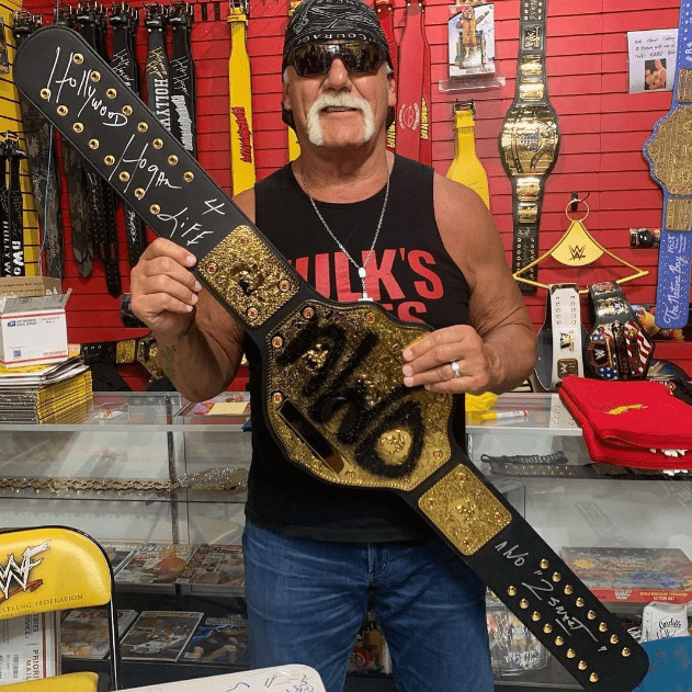 WWE Hall of Famer Hulk Hogan has never shied away from showing off his physique (hulkhogan/Facebook)
