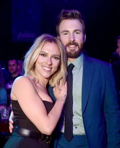 Scarlett Johansson (L) and Chris Evans attend the Los Angeles World Premiere of Marvel Studios' 
