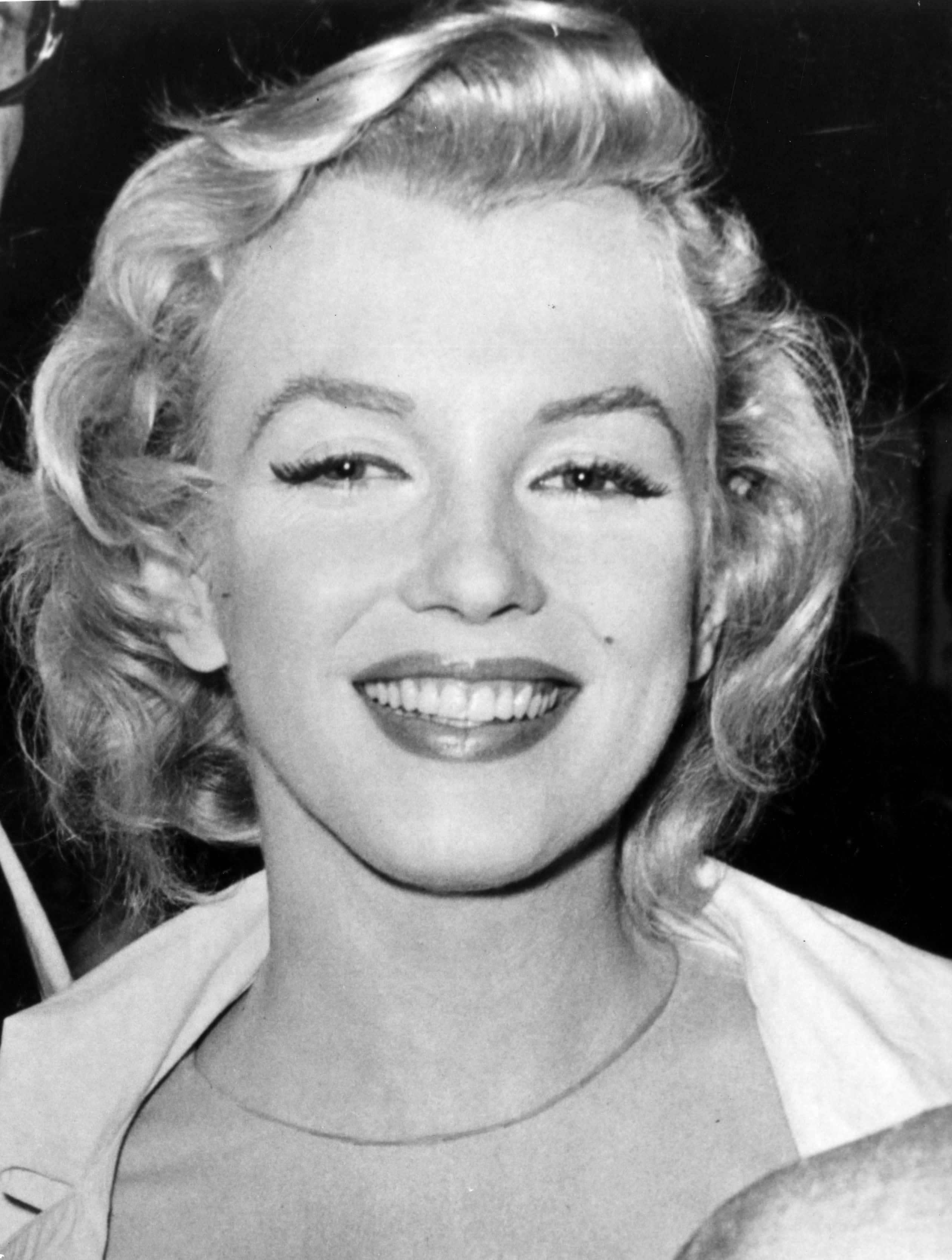 American film star Marilyn Monroe (Norma Jean Mortenson or Norma Jean Baker, 1926 - 1962).