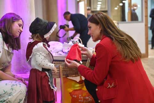 Catherine, Princess of Wales visits St Thomas Church, which has been has been redeveloped to provide support to vulnerable people, during their visit to Wales on September 27, 2022 in Swansea, Wales.