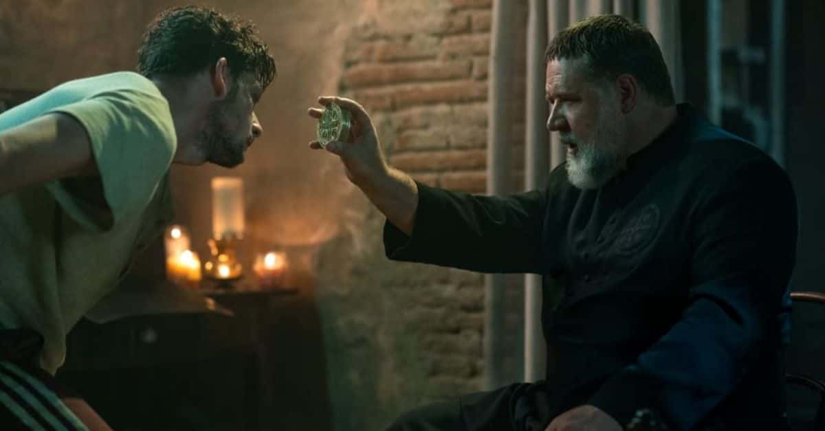 Russell Crowe and Gabriele Amorth in 'The Pope's Exorcist' (IMDb)
