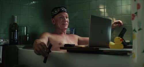 A still from 'Glass Onion: A Knives Out Mystery' (Netflix)