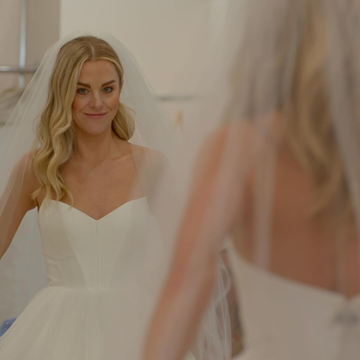'Love is Blind' Season 5 star Stacy Synder in her wedding dress (instagram/@loveisblindnetflix)