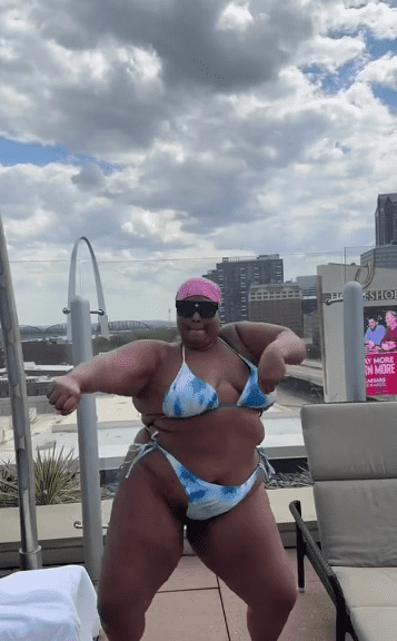 Lizzo showed off her incredible dancing talents while relaxing at her hotel before her concert in St. Louis, Missouri on Tuesday (lizzo/Instagram)