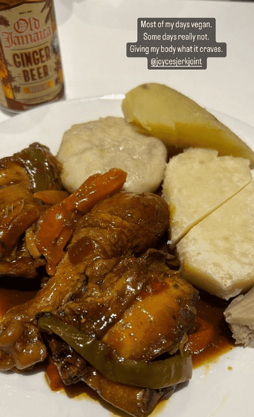 (Instagram/@jessiej)