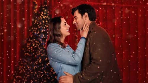 Josh Swickard as Joseph and Lauren Swickard as Callie in 'A California Christmas' (Netflix)