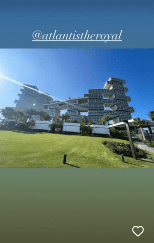 The Parent Trap star shared a photo of the beautifully kept grounds at the upscale resort (Instagram/@lindsaylohan)