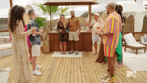 Liam is late to the party which upsets Leylah (MTV)