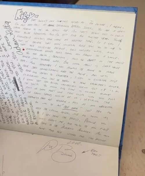 Pascal's note to Bella's mom (@bellsontour/TikTok)