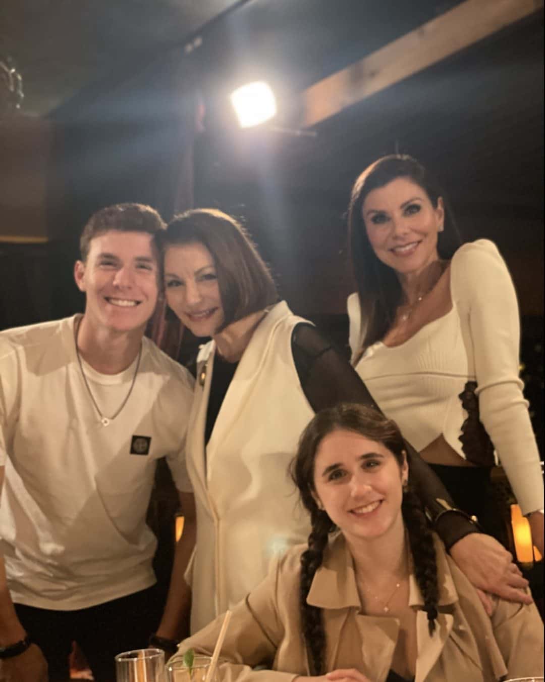 'RHOC' star Heather Dubrow's mother Carole Lewis wither her daughter and grandkids (Instagram/@carole_kent)