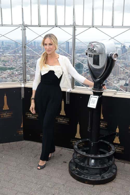 Sarah Jessica Parker lights the Empire State Building in celebration of the 25th Anniversary of Sex and the City and the Season 2 premiere of 