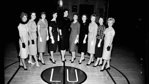 Karen Weitzul (7th from left) with the finalists for Loyola Homecoming Queen contest (University of Southern California. Libraries/digital)