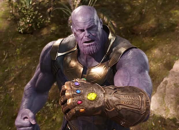 Thanos with Infinity Gauntlet and Infinity Stones in 'Avengers: Infinity War' (Marvel)