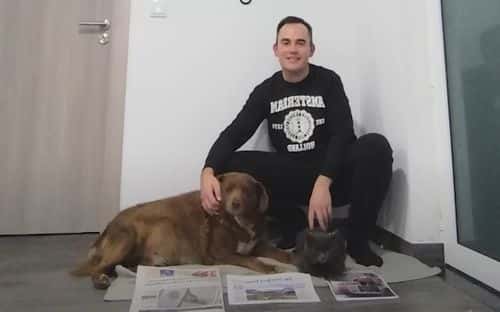 Bobi's owner Leonel Costa, 38, describes him as 'one of a kind'. (Guinness World record/Youtube)