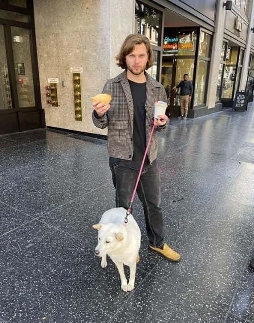 Pete Jonas (peteajonas/Instagram)