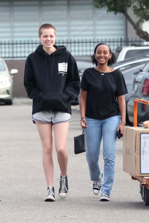 Shiloh Jolie Pitt's buzz cut grabs eyeballs as she steps out with sister Zahara. (Photo: Backgrid)