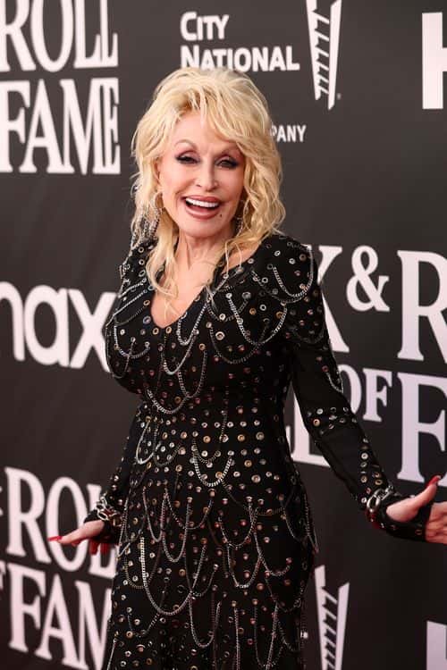 Dolly Parton attends the 37th Annual Rock & Roll Hall of Fame Induction Ceremony at Microsoft Theater on November 05, 2022 in Los Angeles, California.