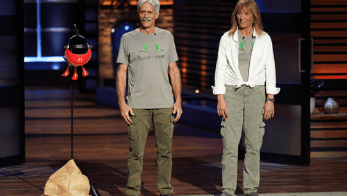 John and Joan Creed of HummViewer on 'Shark Tank' Season 14 episode 8 (ABC)