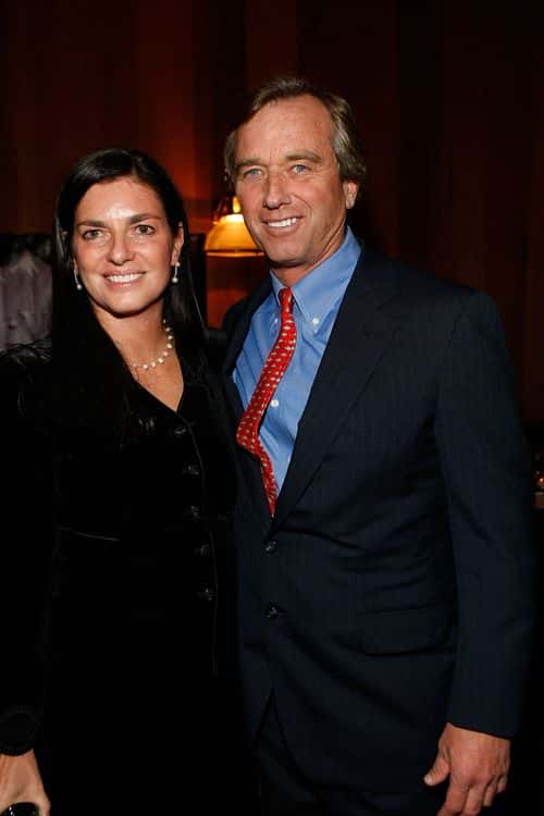 Mary Richardson (L) and Robert F. Kennedy Jr. attend  Juma Entertainment's 17th Annual Deer Valley Celebrity Skifest presented by Paul Mitchell and benefitting Robert F. Kennedy's Waterkeeper Alliance at the Empire Canyon Lodge on December 6, 2008 in Deer Valley, Utah.