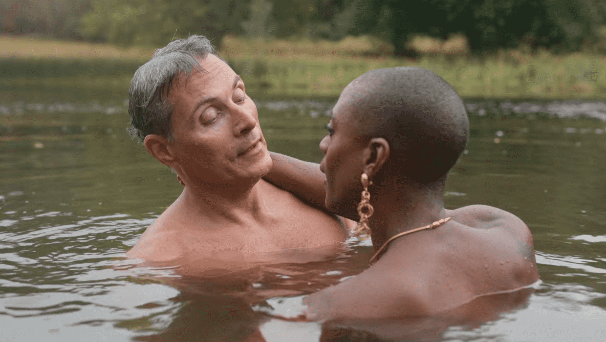Hal Wyler and Cecilia Dennison go skinny dipping in 'The Diplomat' episode 5 (Netflix)