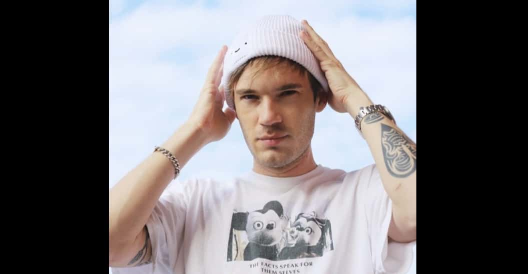 (@pewdiepie/Instagram)
