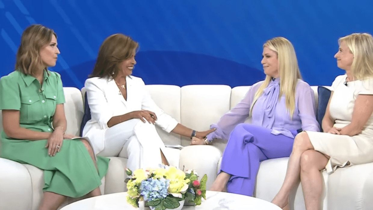 'Today' host Hoda Kotb and Savannah Guthrie comforts Jill Martin to stay strong after breast cancer diagnosis (@today/YouTube)